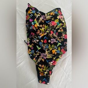 New Victoria’s Secret one piece floral Small swimsuit, plus a free gift